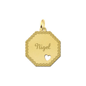 Graveerplaat van goud met naam graveren en liefdeshart - Names4ever