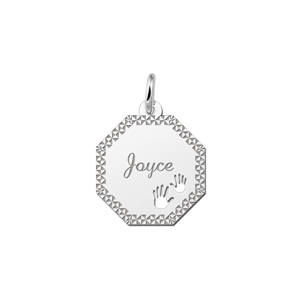Zilveren graveerplaat met twee handjes - Names4ever